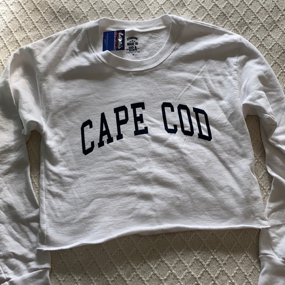 Cropped crew neck Cape Cod sweater.